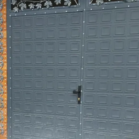 Place2stay Gloggnitz2 Apartment